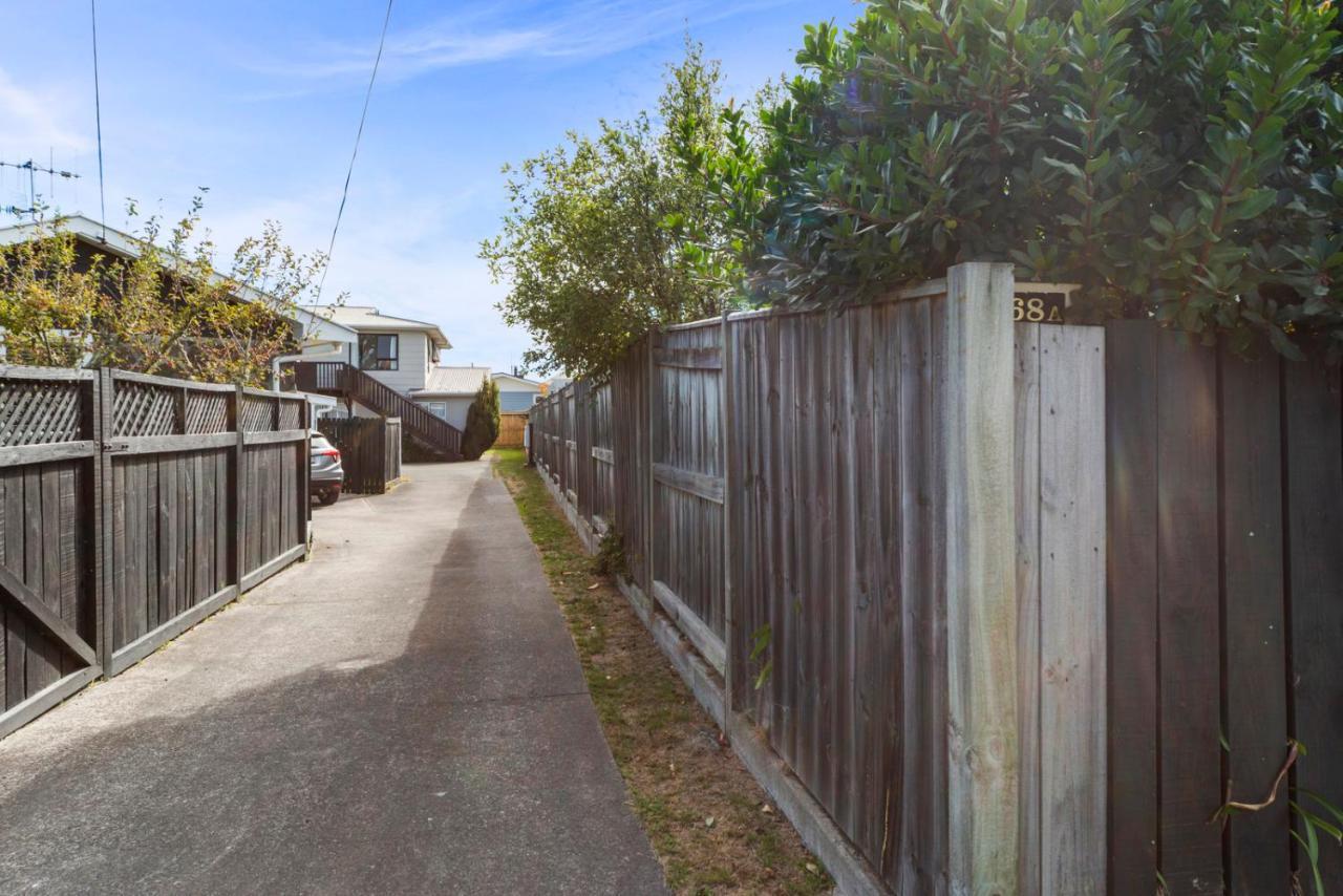 Rainbow Lake House - Lake Taupo Holiday Home Bagian luar foto